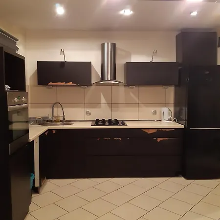 Apartament 68 Metrow لوبين