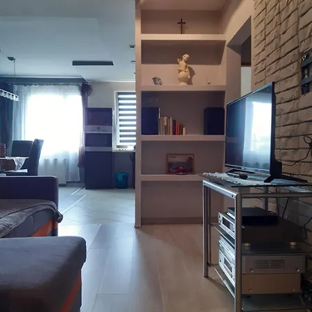 Apartament 68 Metrow لوبين