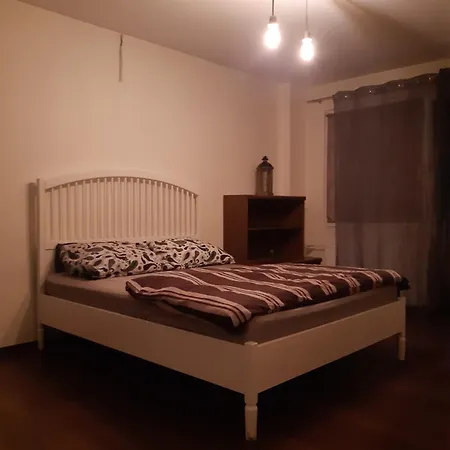 شقة Apartament 68 Metrow *